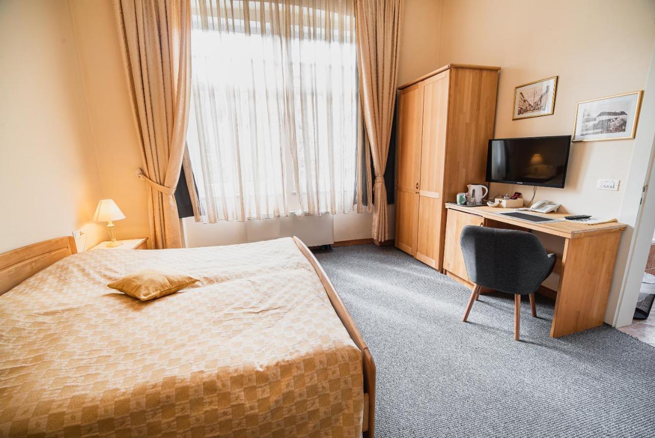 Guest House Veronika Kocevje Ngoại thất bức ảnh